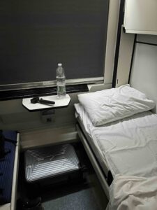 Varna to Istanbul | the sleeper train compartment