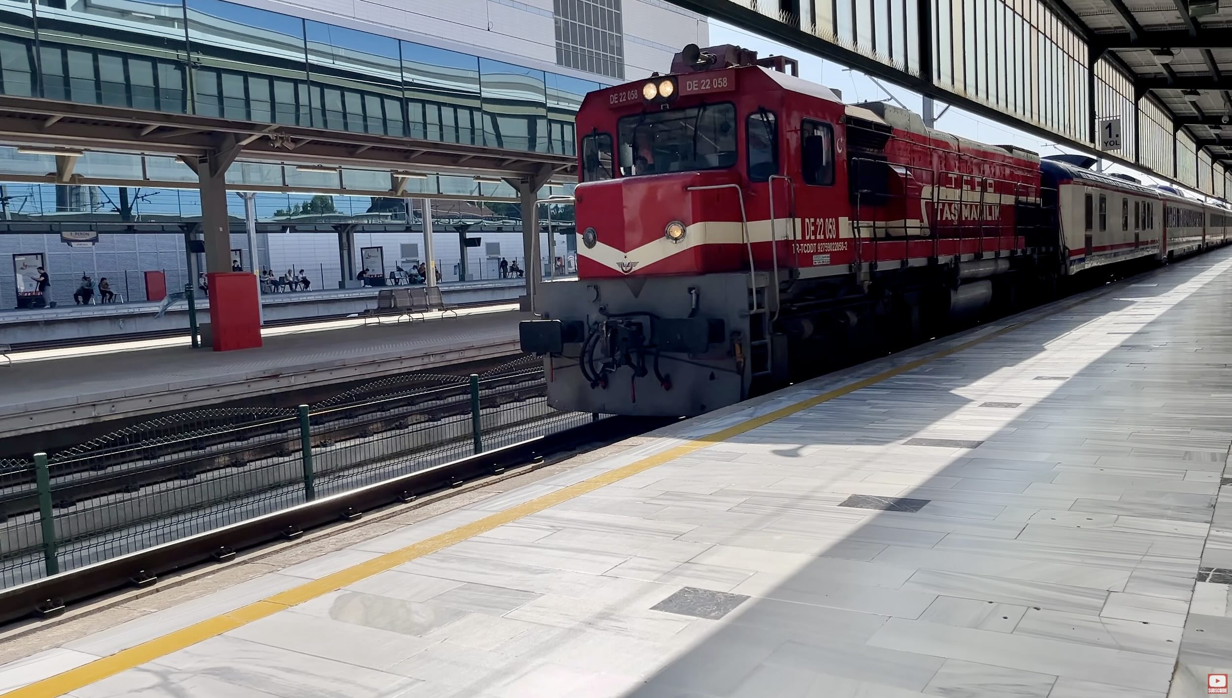Dogu Express Arrives at Ankara Old Train Station